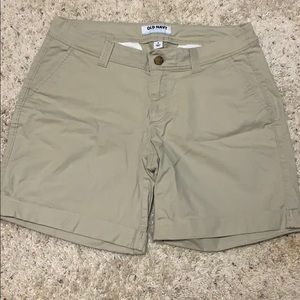 Khaki Old Navy shorts